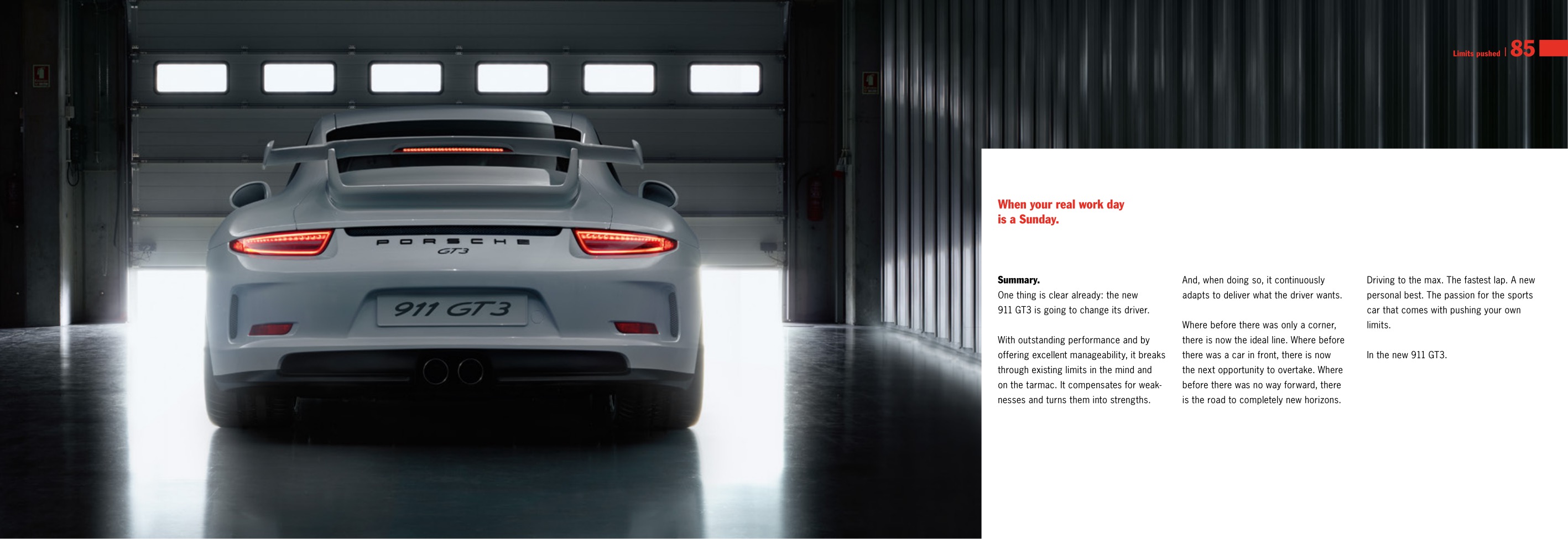2014 Porsche 911 GT3 Brochure Page 44